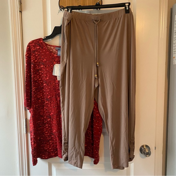 Ladies Size 2X 15 Piece All NWT Clothing Bundle/Lot Mixed Brands - Picture 13 of 16